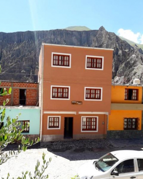 HOSTAL LA PLAZA IRUYA